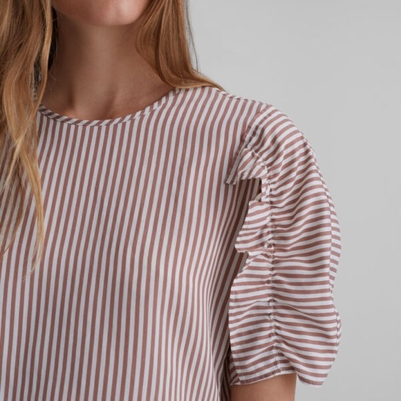 Club Monaco ruffle short-sleeve striped cropped top size small - Picture 7 of 10